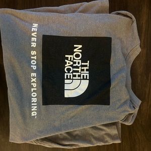Long Sleeve North Face tee Size L
